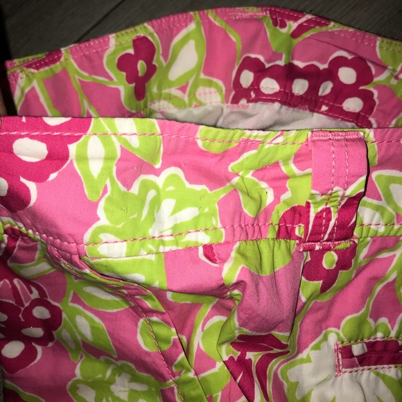 Lilly Pulitzer Bermudas - Picture 7 of 8